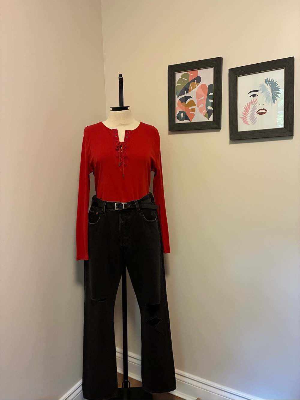 Levi's Women's Red Lace-Up Long Sleeve Tee